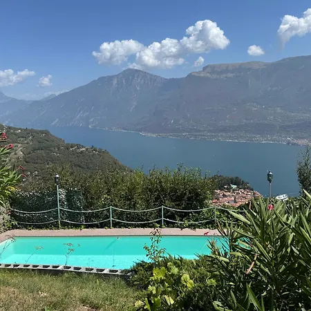 Casa Lumera * Pieve (Lombardy)